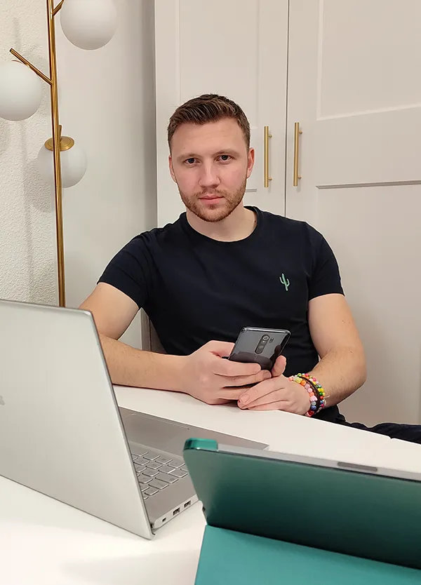 Armand Milan directeur artistique chez The Noxe